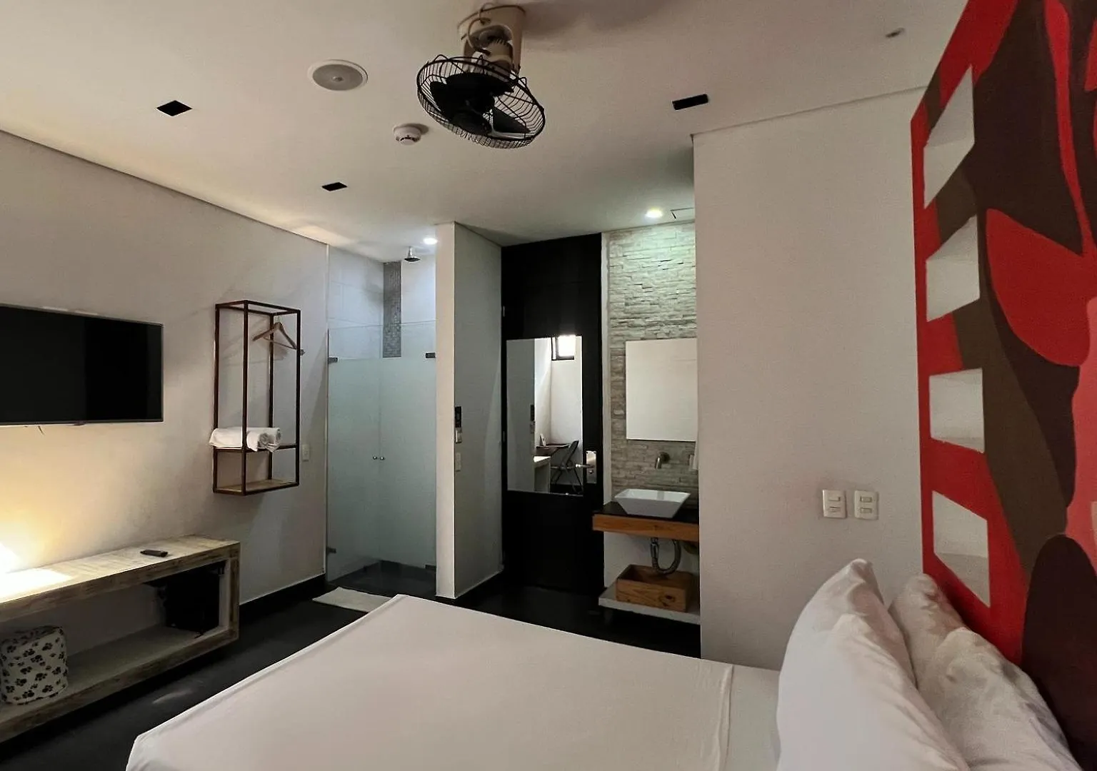 Graffity Hotel Med Medellin 3*,